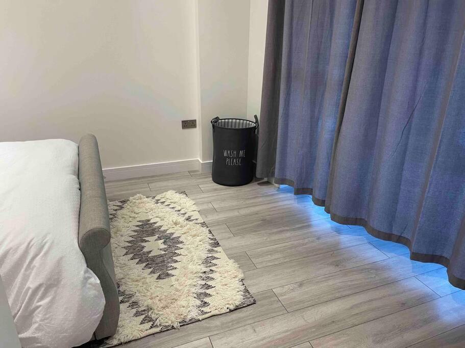 Stylish And Cosy 2 Bedroom Flat In Кройдон Экстерьер фото